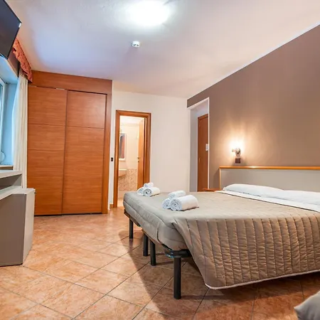 Zodiaco & 3* Тренто