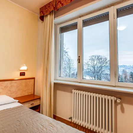 Отель Zodiaco &