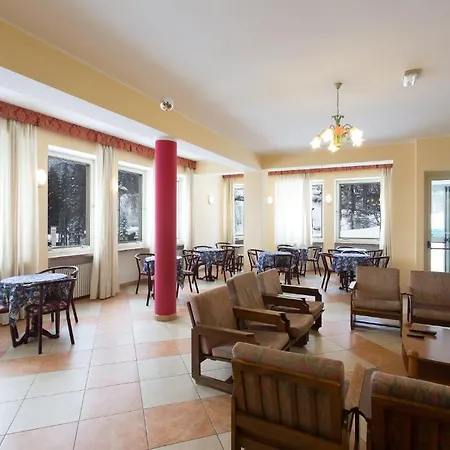 Отель Zodiaco &