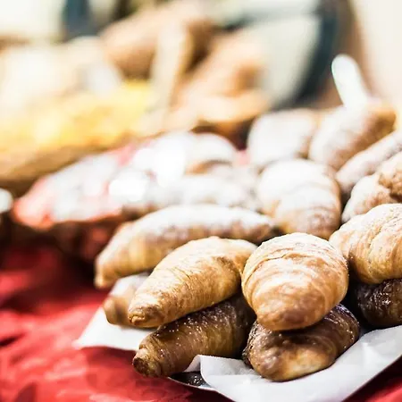 Zodiaco & Отель