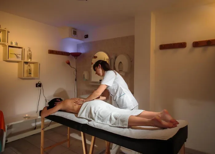 מלון Zodiaco & 3*