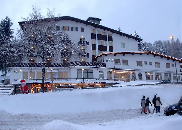 Zodiaco & Отель