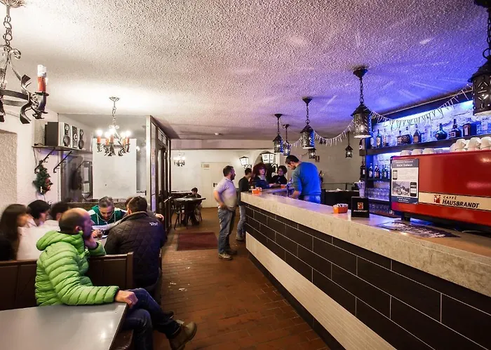 Zodiaco & מלון טרנטו